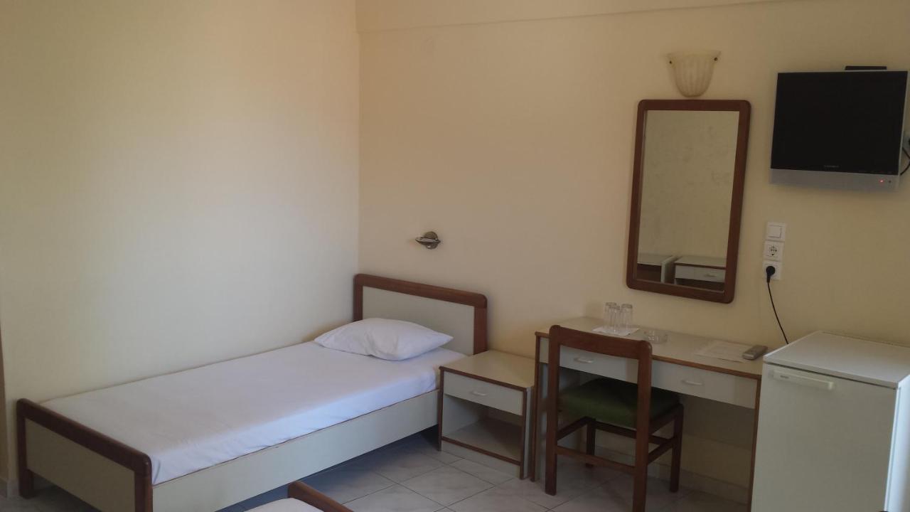 Ionis Hotel Agios Nikitas Room photo