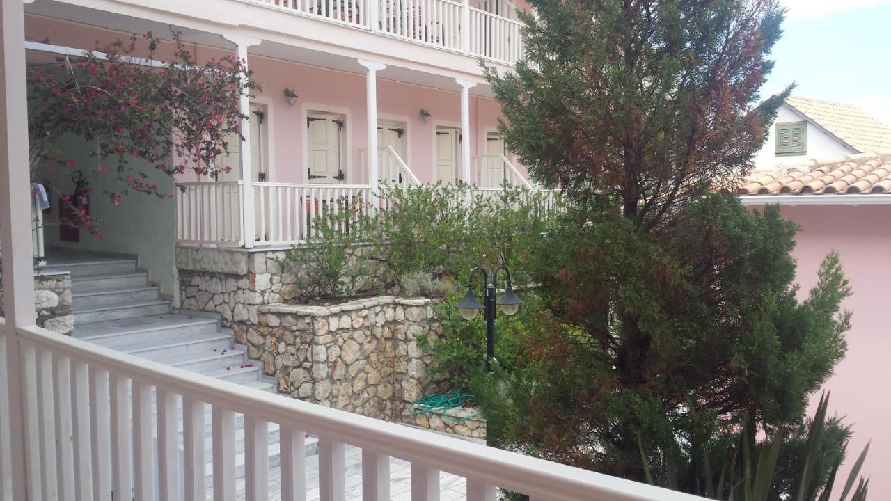 Ionis Hotel Agios Nikitas Exterior photo